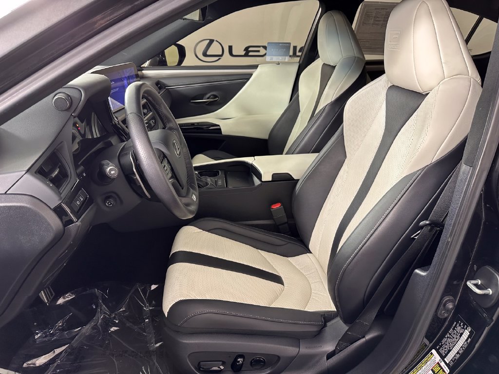 Used 2024 Lexus ES 350 F Sport w/ Technology Package FWD image 18