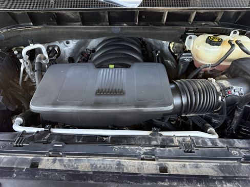 Used 2022 Chevrolet Silverado 1500 LTZ AWD/4WD image 32