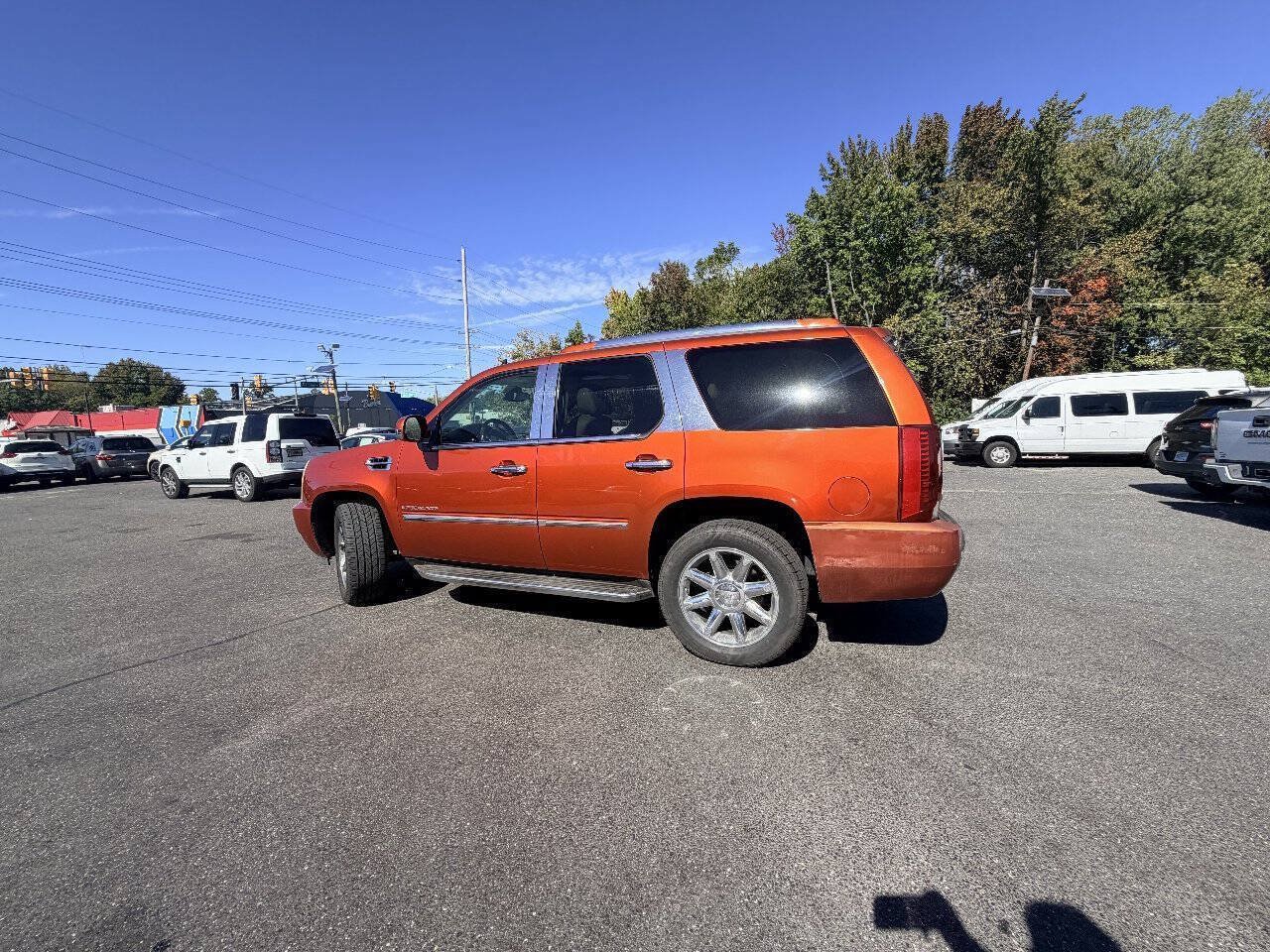 Used 2007 Cadillac Escalade 2WD w/ Information Package image 31