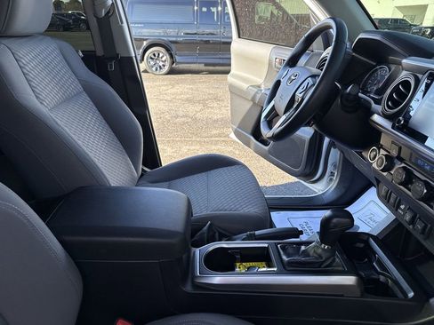 Used 2023 Toyota Tacoma SR5 image 15