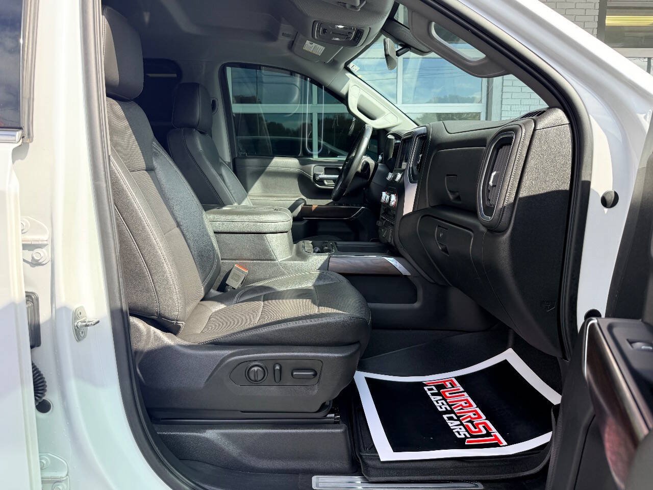 Used 2019 GMC Sierra 1500 SLT AWD/4WD image 37