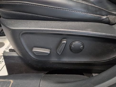 Certified 2024 Ford Escape Platinum AWD/4WD image 12