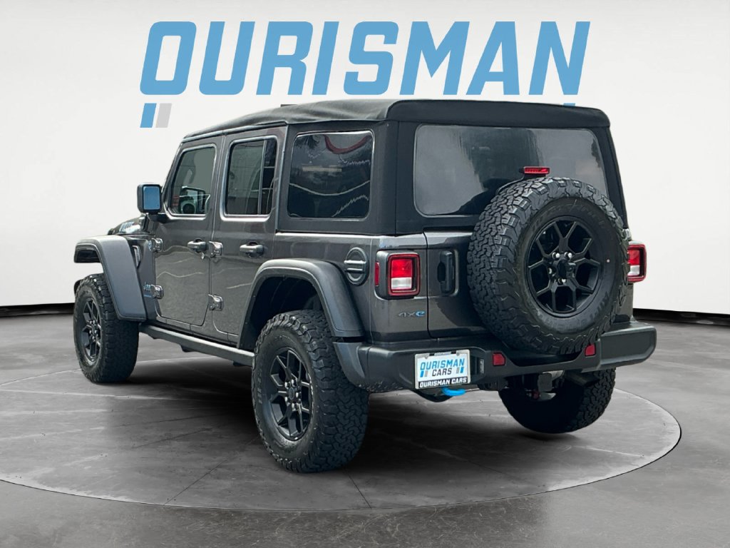 Used 2024 Jeep Wrangler Unlimited AWD/4WD image 5
