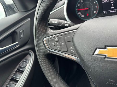 Used 2021 Chevrolet Malibu LT image 28