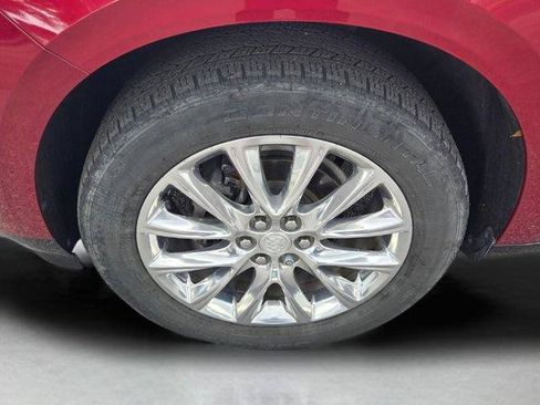 Certified 2021 Buick Enclave Essence w/ Sound and Sites Package FWD image 9