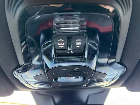 Used 2022 Alfa Romeo Stelvio Veloce image 59