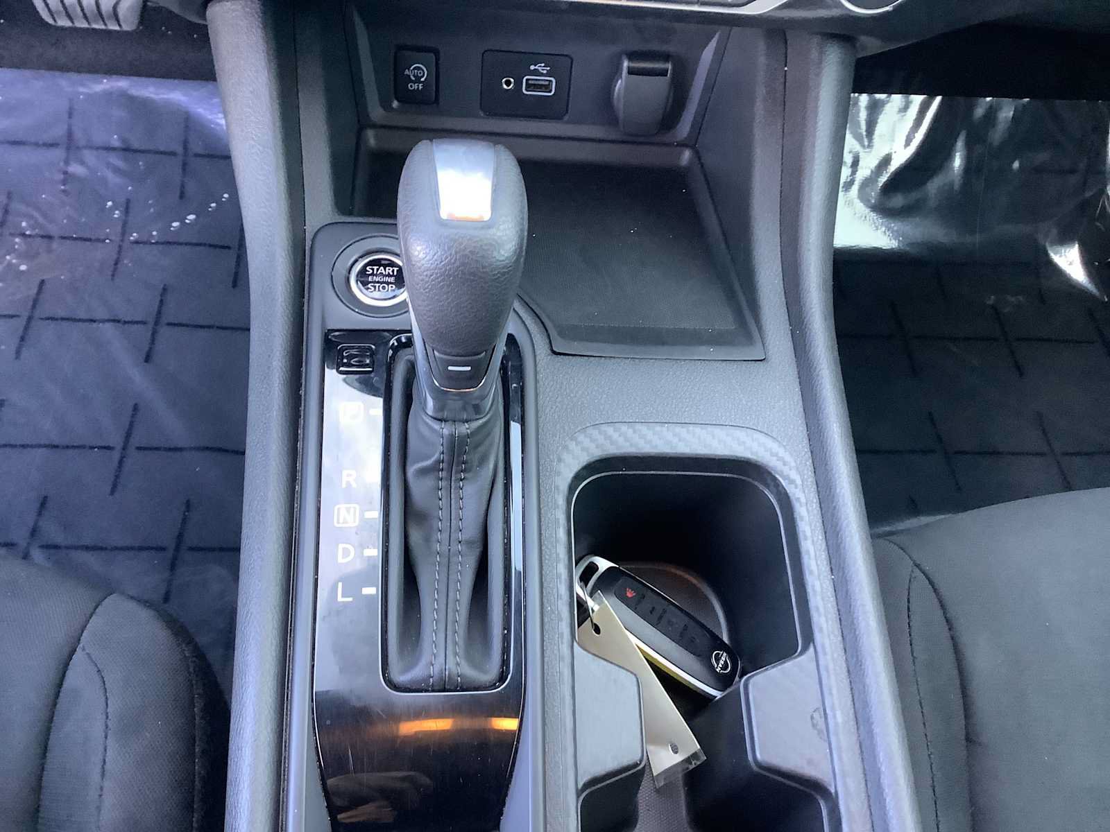 Used 2024 Nissan Sentra S FWD image 18
