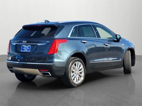 Used 2019 Cadillac XT5 Platinum image 6