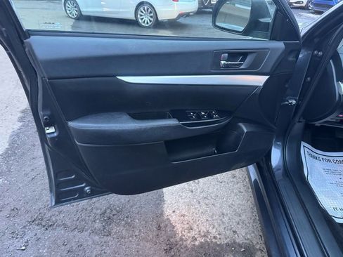 Used 2013 Subaru Legacy 2.5i image 25