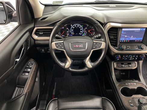 Certified 2022 GMC Acadia Denali w/ Denali Ultimate Package AWD/4WD image 28