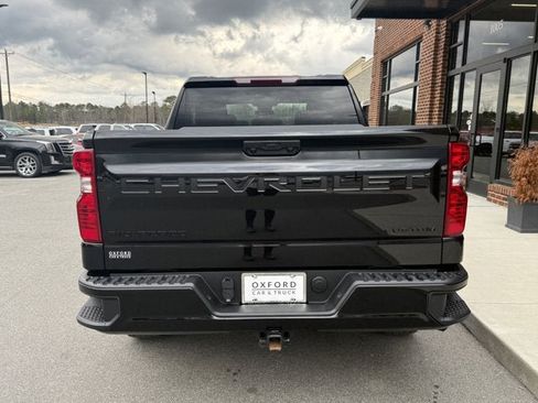 Used 2026 Chevrolet Silverado 1500 Custom w/ Turbomax Blackout Package image 5