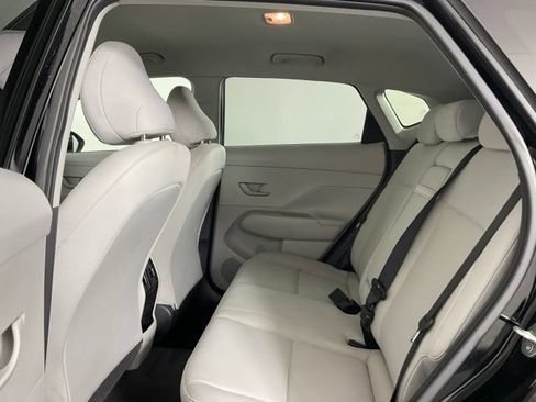 Used 2024 Hyundai Kona SEL FWD image 15