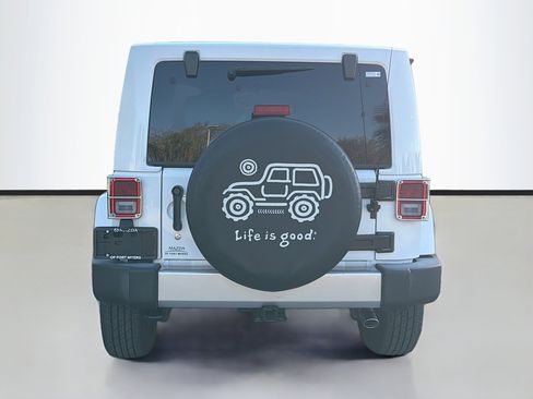 Used 2017 Jeep Wrangler Sahara w/ Mopar Chrome Edition Group image 4