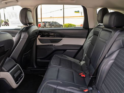 Used 2024 Lincoln Nautilus Reserve AWD/4WD image 16