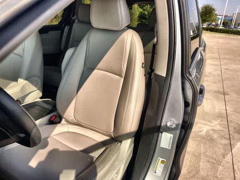 Used 2025 Honda Odyssey EX-L image 11