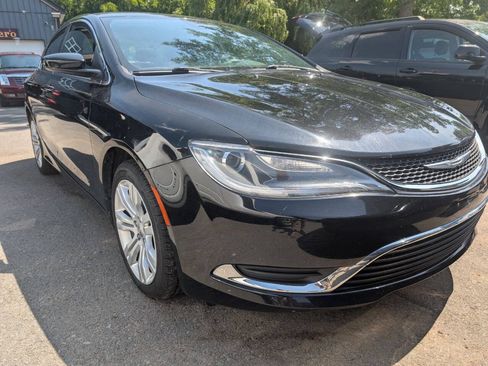 Used 2015 Chrysler 200 Limited FWD image 1