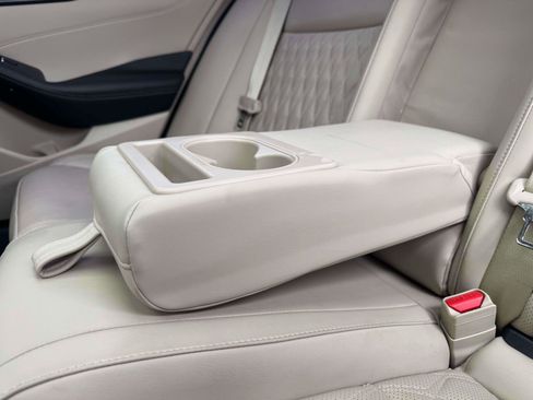 Used 2023 Nissan Maxima Platinum w/ Sport Mat Group image 12