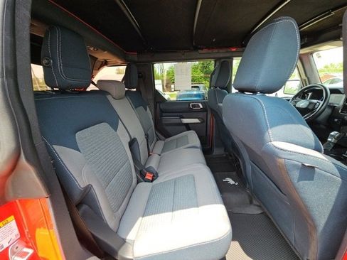 Used 2022 Ford Bronco Outer Banks image 31