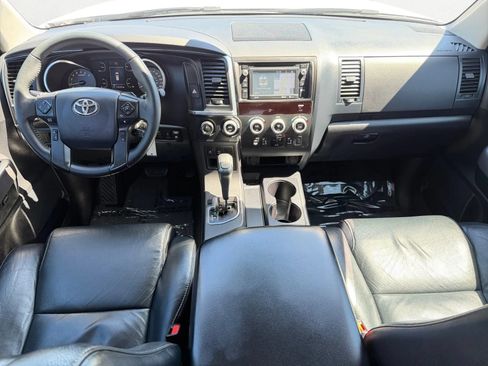 Used 2019 Toyota Sequoia TRD Sport w/ TRD Sport Premium Package AWD/4WD image 12