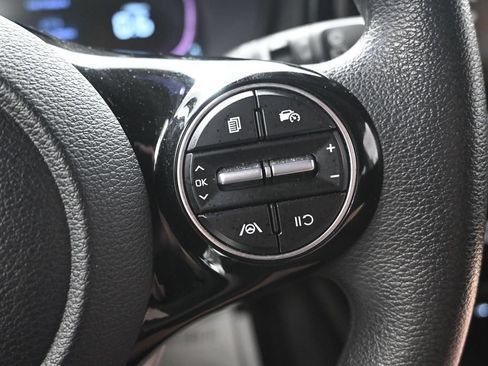 Certified 2024 Kia Soul S FWD image 25