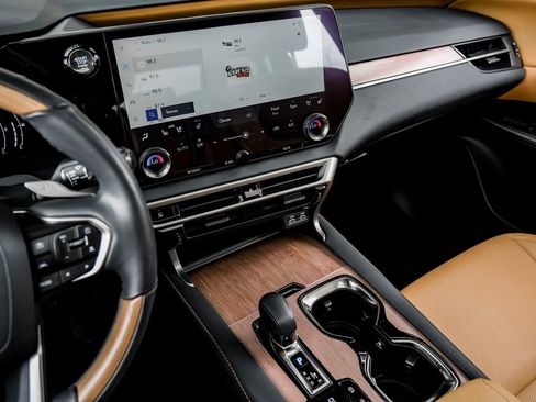 Used 2024 Lexus RX 350 Premium w/ Convenience Package image 6