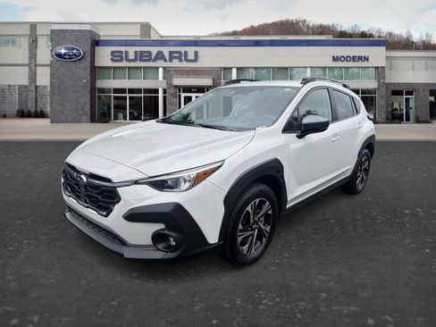 Used 2024 Subaru Crosstrek 2.0i Premium w/ Crosstrek Mirror Package AWD/4WD image 1