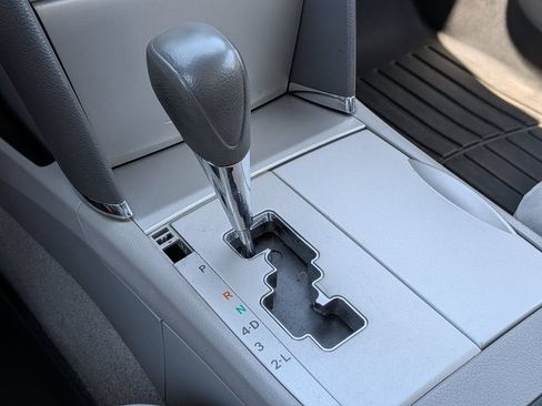 Used 2009 Toyota Camry FWD image 23