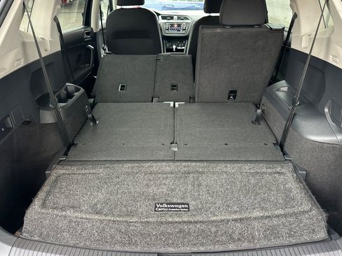 Used 2020 Volkswagen Tiguan S FWD image 17