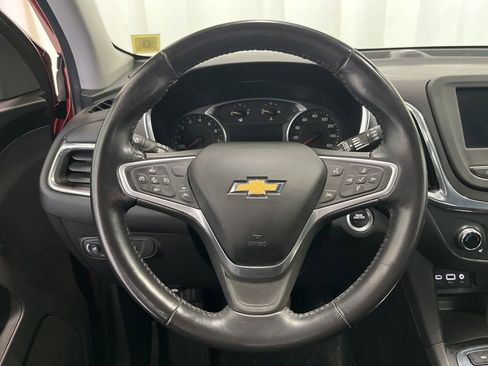 Used 2022 Chevrolet Equinox LT AWD/4WD image 5