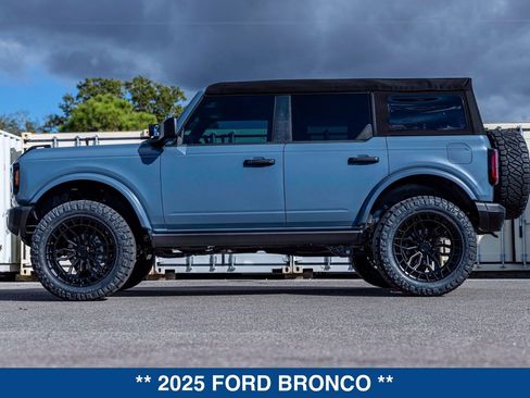New 2025 Ford Bronco Badlands AWD/4WD image 8