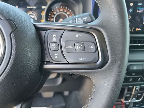 Used 2026 Jeep Gladiator Mojave AWD/4WD image 20