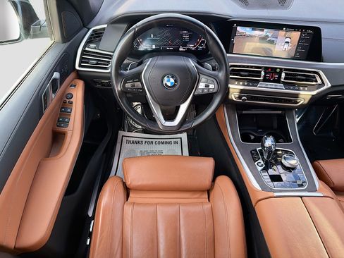 Used 2022 BMW X5 xDrive45e w/ Luxury Seating Package image 17