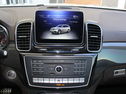 Used 2019 Mercedes-Benz GLS 63 AMG 4MATIC image 17