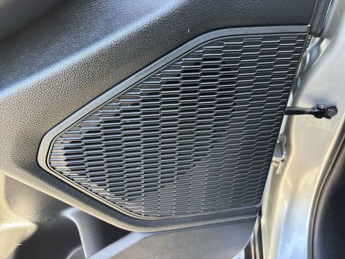 Used 2024 Jeep Grand Cherokee Limited image 18