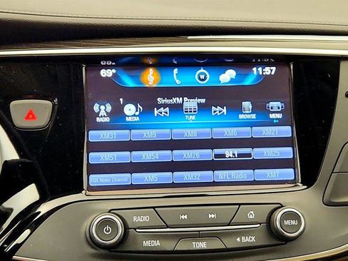 Used 2019 Buick Envision Preferred FWD image 17