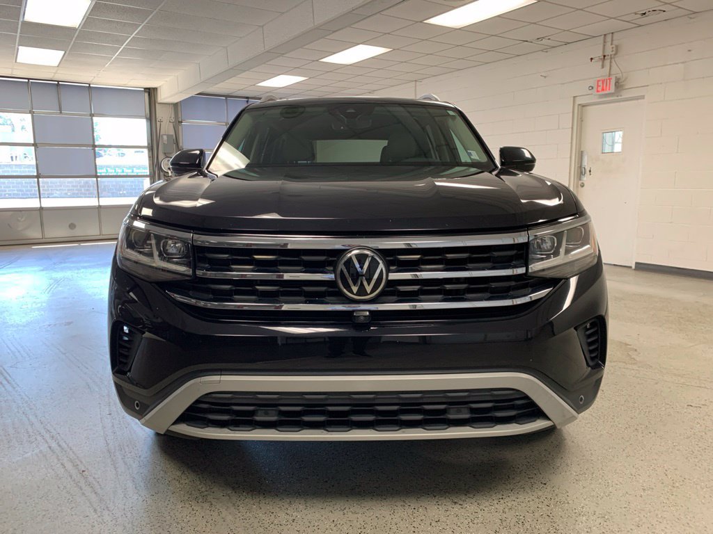 Used 2021 Volkswagen Atlas SEL Premium AWD/4WD image 2