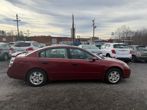 Used 2005 Nissan Altima 2.5 S image 3