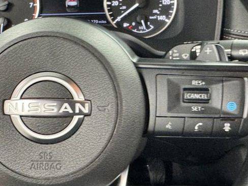 Certified 2024 Nissan Rogue SV AWD/4WD image 23