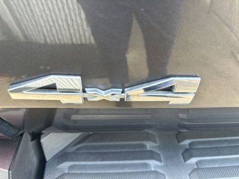 Used 2022 Toyota Tundra Limited image 5