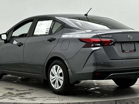 Used 2023 Nissan Versa S w/ Trunk Package image 5