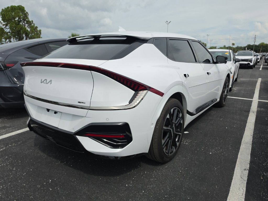 Certified 2025 Kia EV6 GT-Line AWD/4WD image 15
