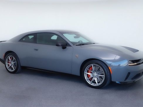 Used 2025 Dodge Charger R/T Scat Pack w/ Track Pack image 1