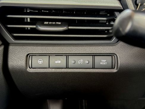 Used 2025 Nissan Altima 2.5 SL image 31