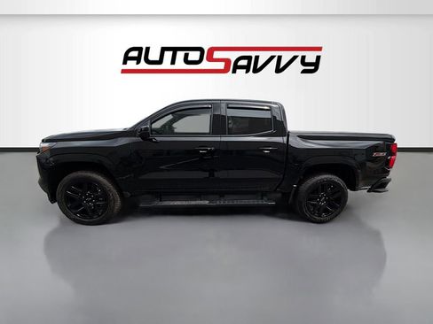 Used 2025 Chevrolet Colorado Z71 w/ Technology Package AWD/4WD image 4