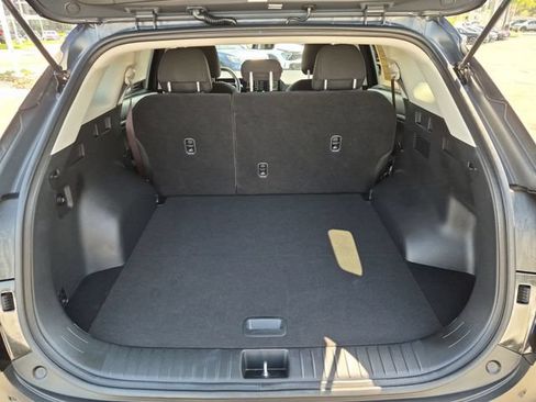 Used 2026 Kia Sportage LX FWD image 32