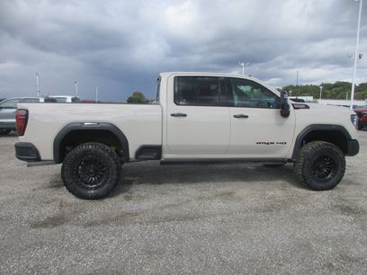 New 2026 GMC Sierra 2500 AT4X w/ AT4X AEV Edition