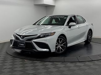 Certified 2024 Toyota Camry SE FWD video 3