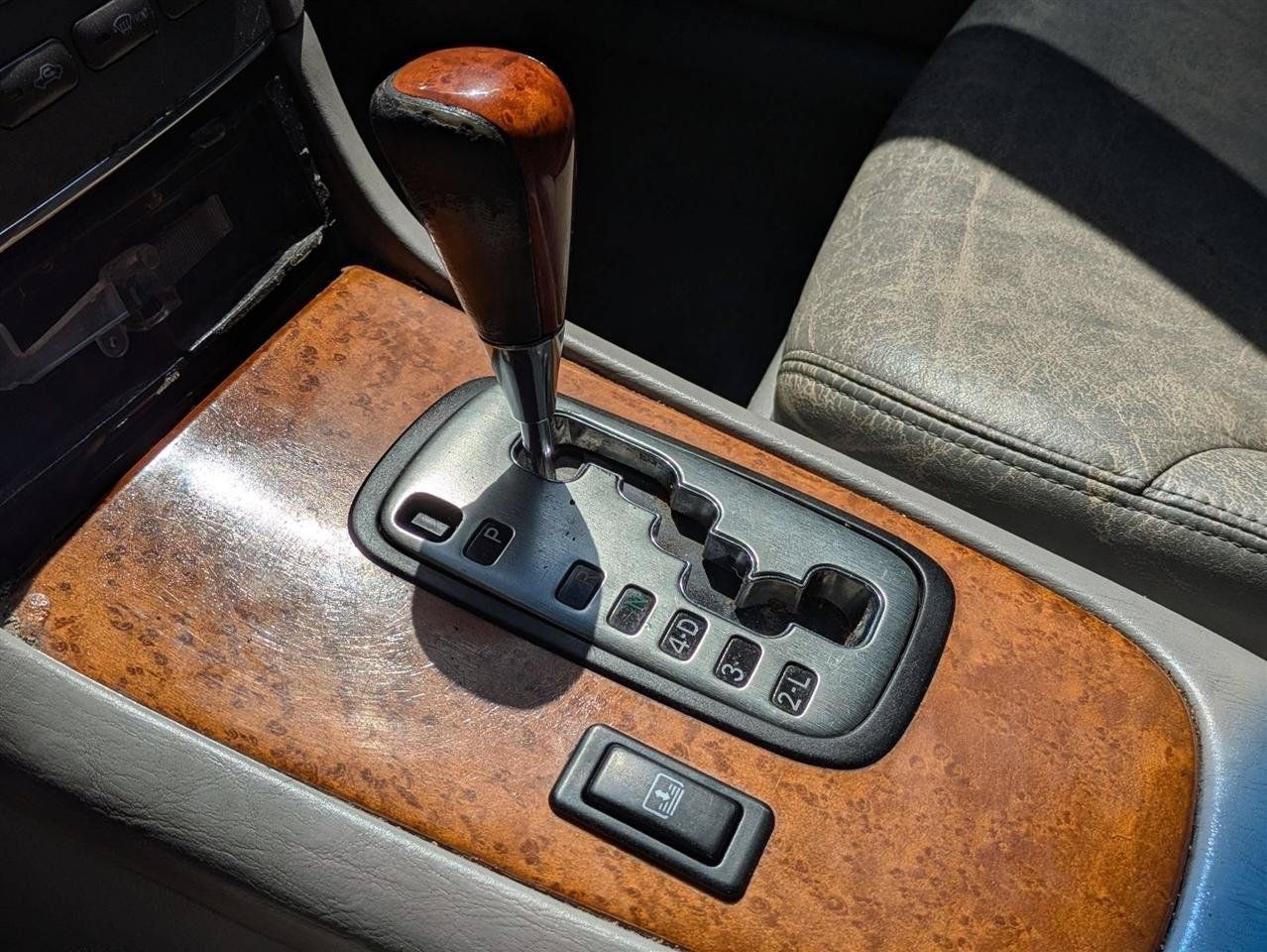 Used 2005 Lexus ES 330 FWD image 21