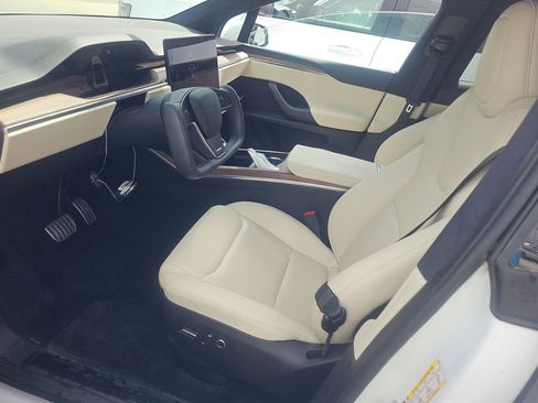 Used 2023 Tesla Model X AWD/4WD image 7