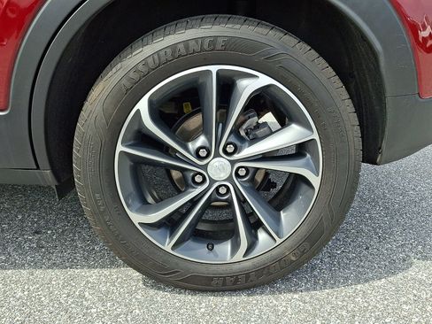 Used 2023 Buick Encore GX Select w/ Safety Package II AWD/4WD image 8